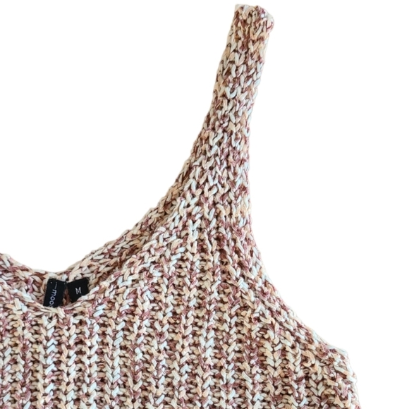 Moon & Madison Crochet Look Tank in White/Cream/Red - Size M - Picture 2 of 7